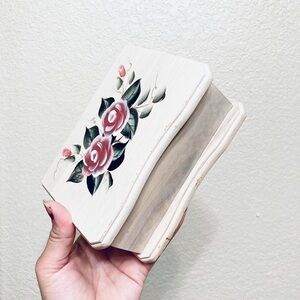 Vintage handpainted wooden cream and pink small jewelry box trinket box
